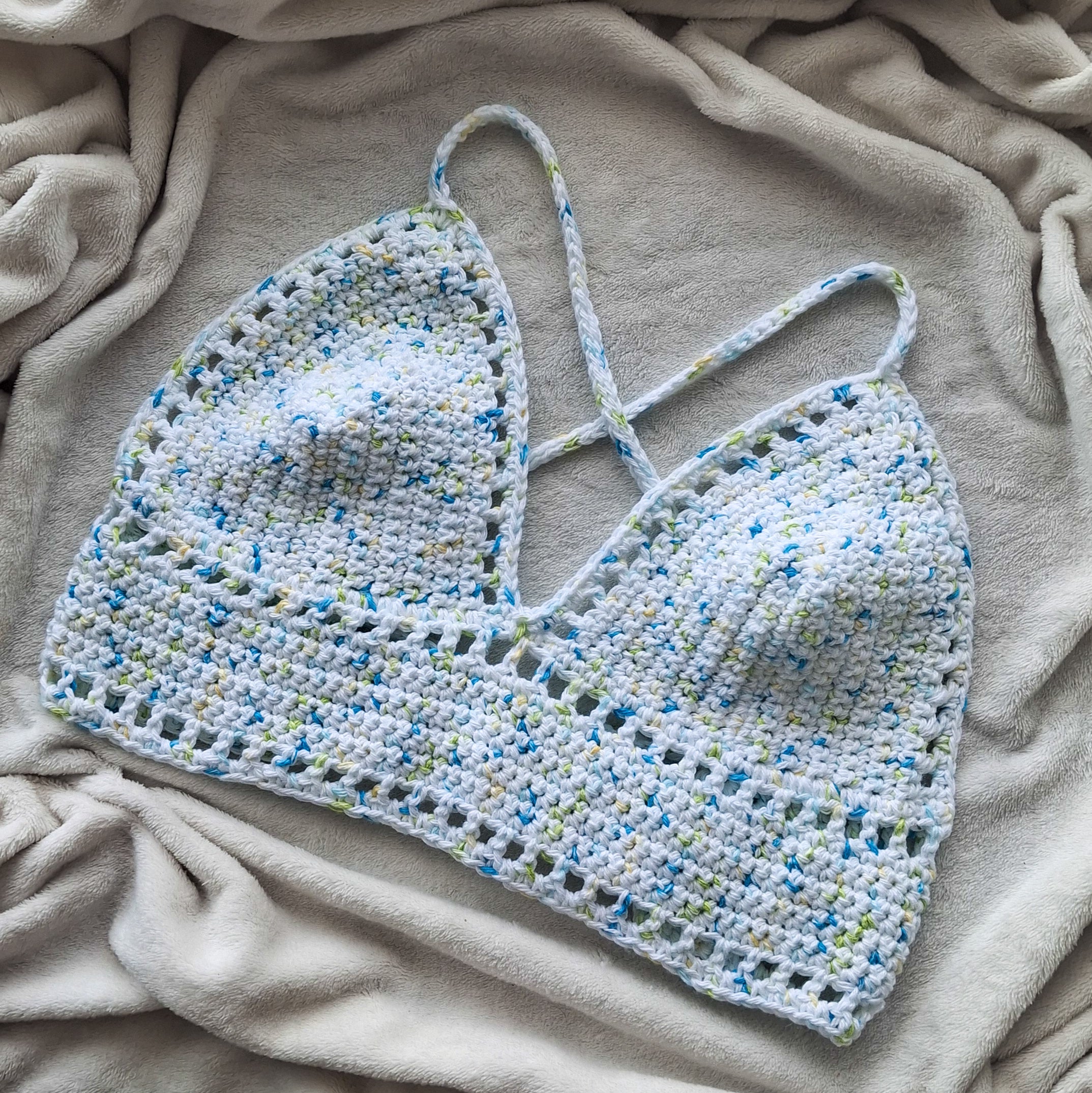 Confetti Lily Top Medium